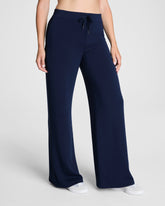 SPANX AirEssentials® Wide Leg Pant | Timeless Navy
